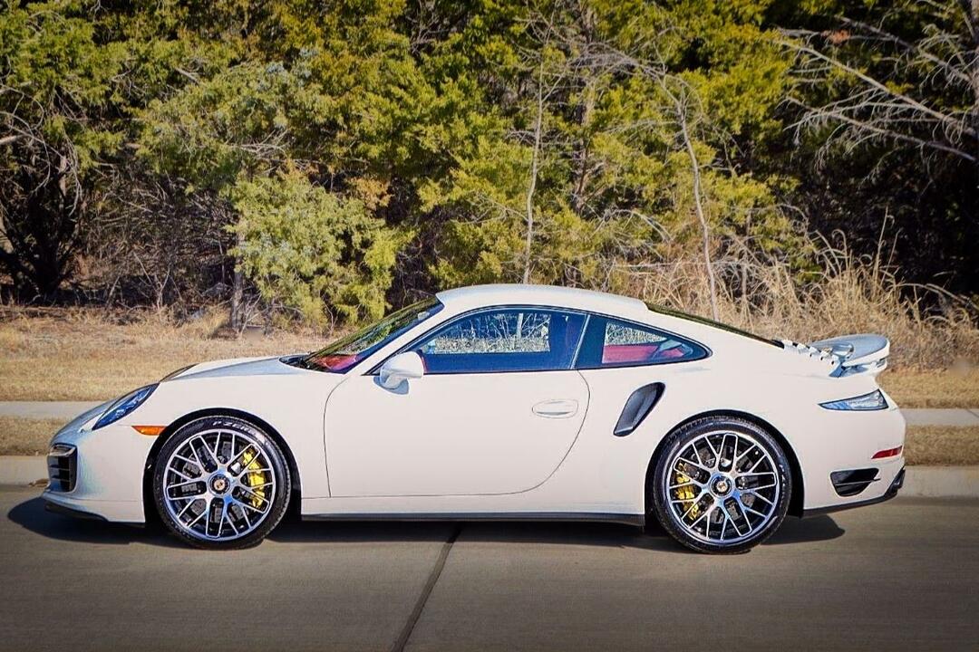 Drive a Porsche 911 Turbo S for 1 Hour Helensvale QLD