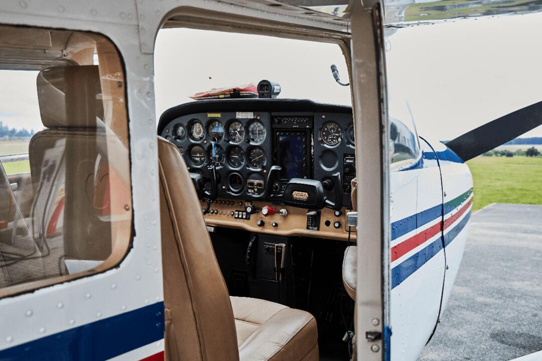 Light Aircraft Starter Pilot Training Moorabbin Airport VIC