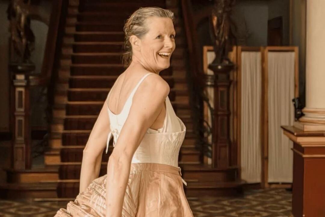 The Dress, Theatre Experience for Two Werribee South VIC