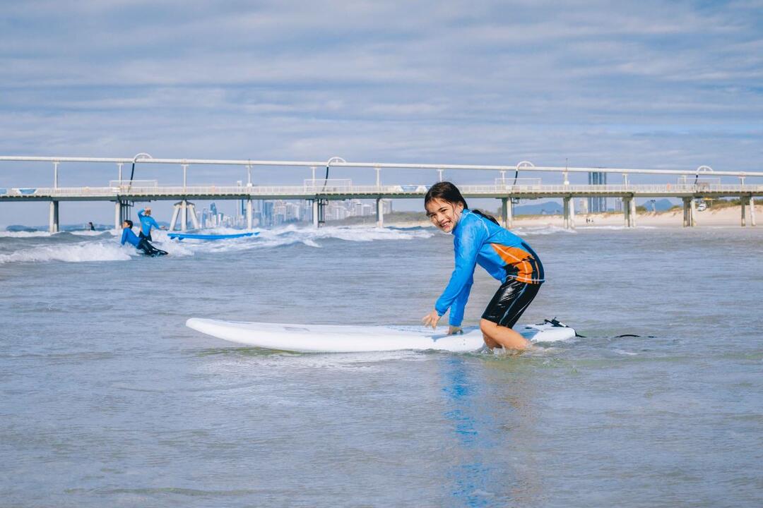 Surf Lessons for Ages 6-9 Instant Booking - Main Beach QLD