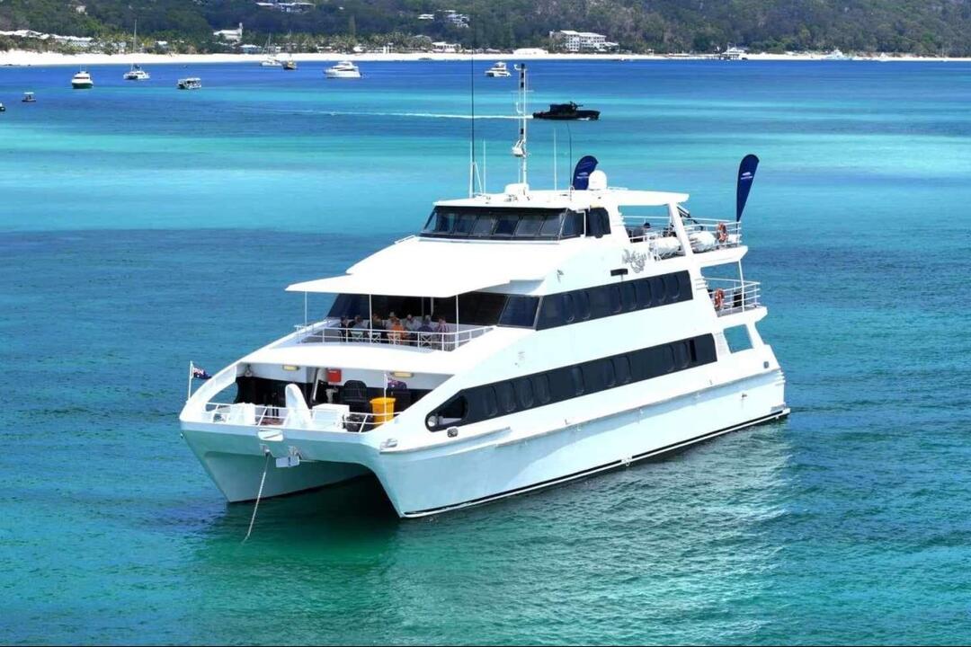 Gold Coast Luxury Sunset Cruise Instant Booking - Main Beach QLD