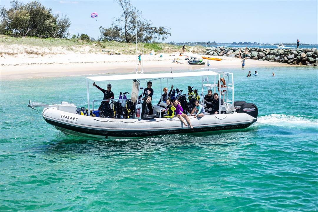 Snorkel at Wave Break Island Instant Booking - Gold Coast QLD