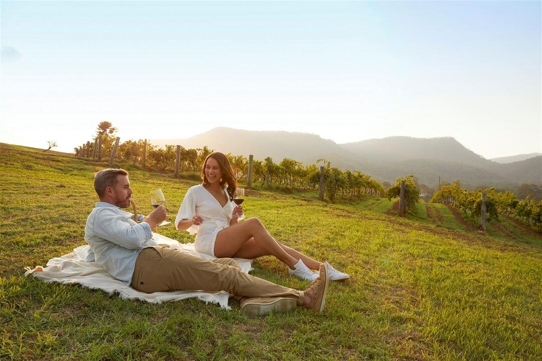 Hunter Valley Wine Tour with Lunch - Gift Voucher or Instant Booking - Sydney NSW