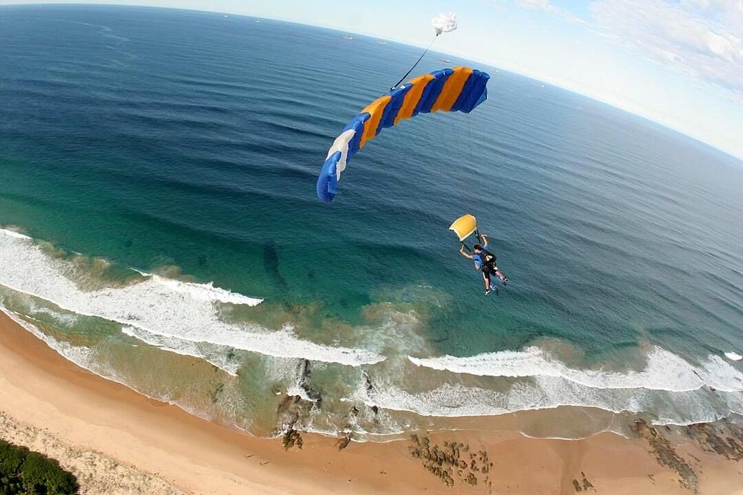 15,000ft Tandem Skydive at Wollongong, Weekday - Gift Voucher or Instant Booking - Wollongong NSW