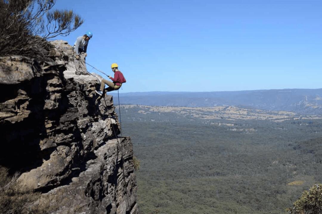 Abseiling Mini Jump - Gift Voucher or Instant Booking - Katoomba NSW