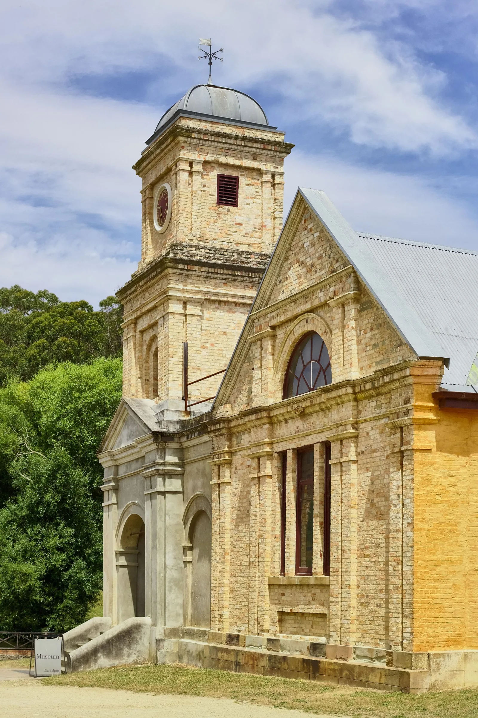 This is a photo of a cultural heritage monument of Australia with id: 105718